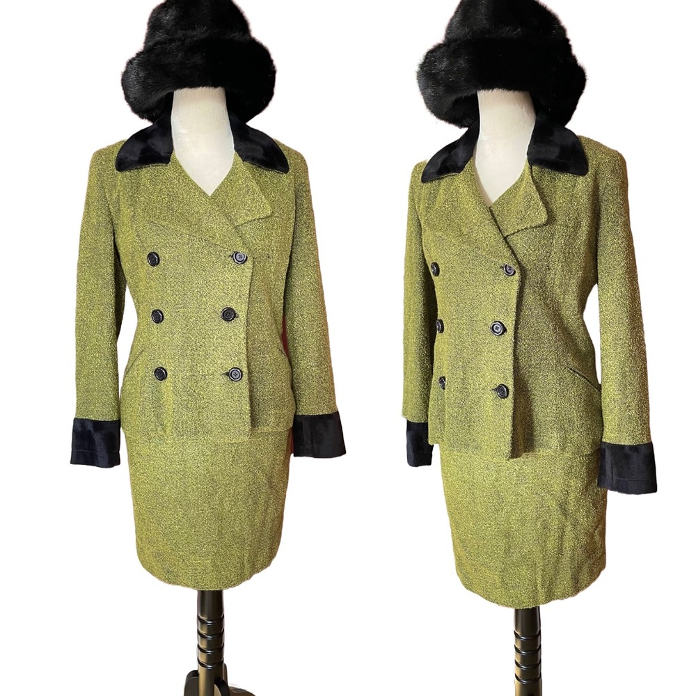Vintage Olive Green Faux Fur Trim Double Breasted Boucle Blazer Skirt Set Small